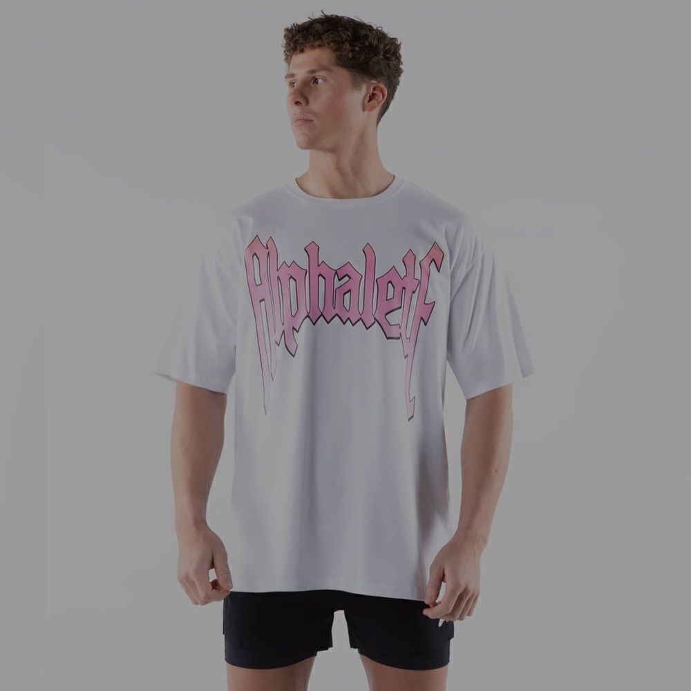 Grime Tee - Alphalete Men’s Short Sleeve Graphic Tee
